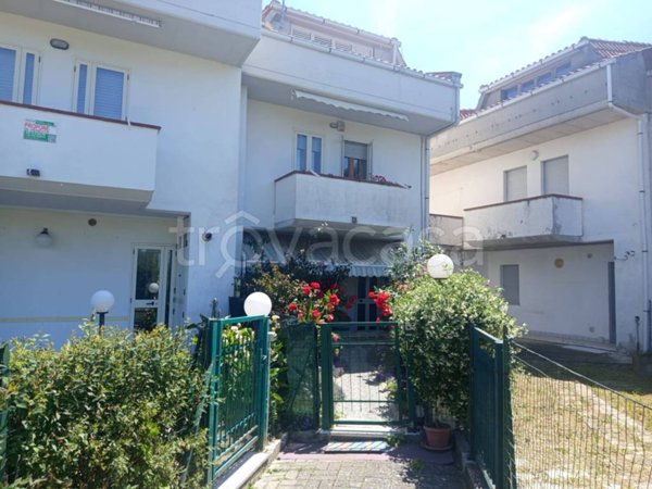 casa indipendente in vendita a Santa Maria Imbaro in zona Perilli