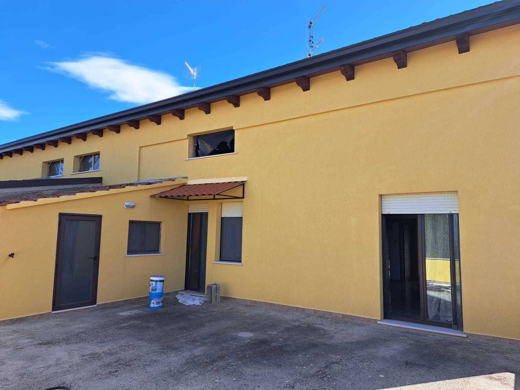 appartamento in vendita a Santa Maria Imbaro in zona Perilli