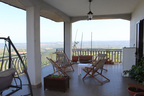 casa indipendente in vendita a Santa Maria Imbaro in zona Perilli