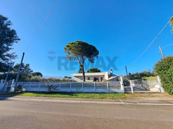 casa indipendente in vendita a Sant'Eusanio del Sangro