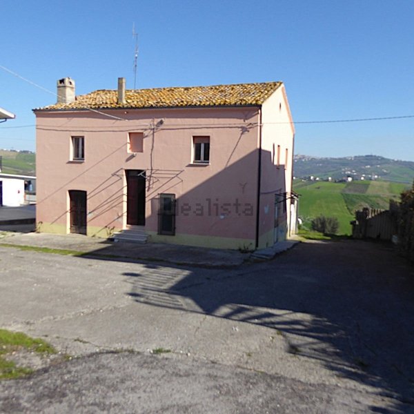 casa indipendente in vendita a Sant'Eusanio del Sangro