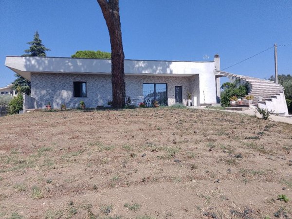 casa indipendente in vendita a Sant'Eusanio del Sangro