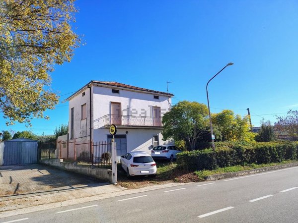 casa indipendente in vendita a Sant'Eusanio del Sangro