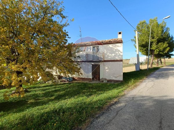 casa indipendente in vendita a Sant'Eusanio del Sangro