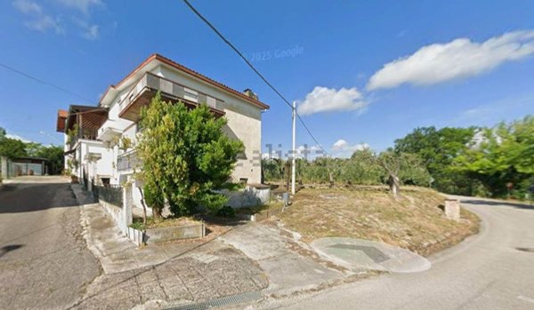 casa indipendente in vendita a Sant'Eusanio del Sangro in zona Fontepaduli