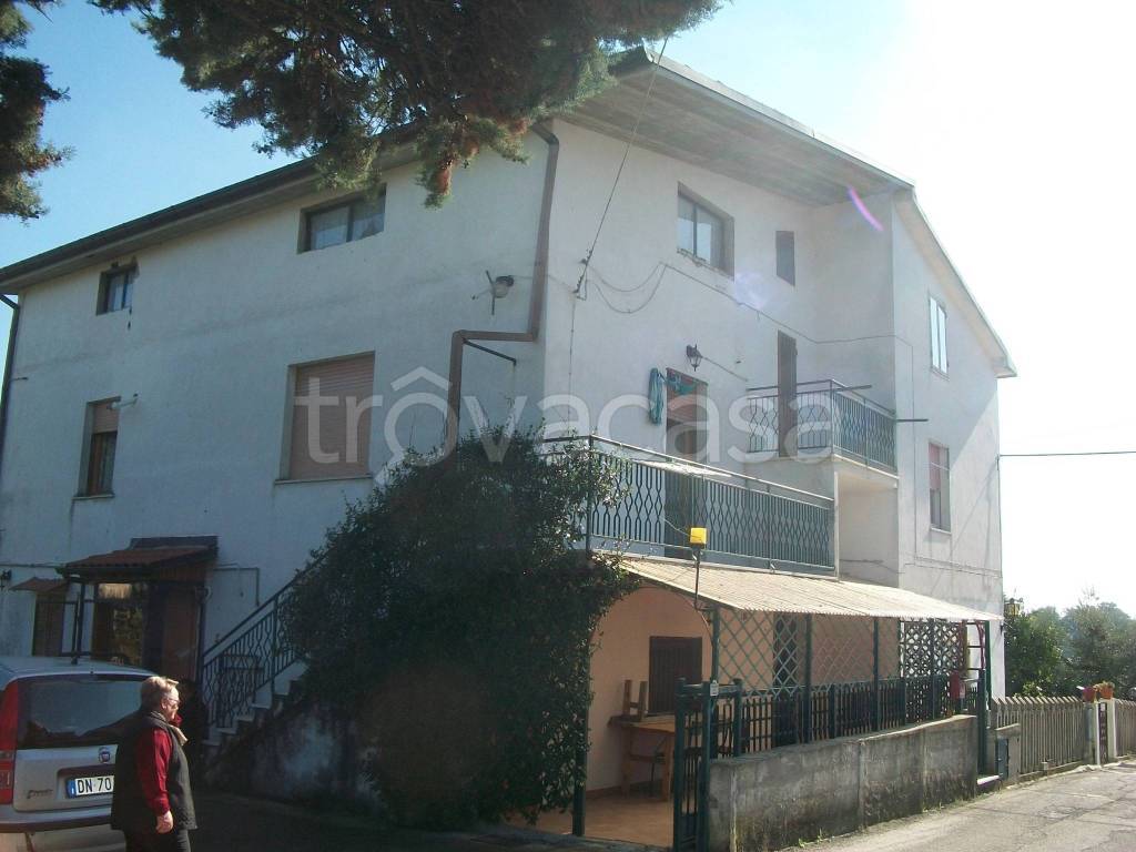 casa indipendente in vendita a San Vito Chietino