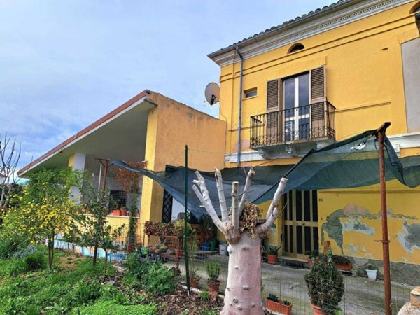 casa indipendente in vendita a San Vito Chietino