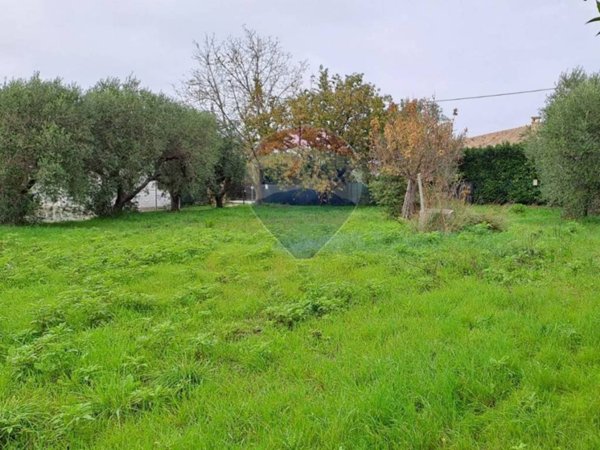 terreno edificabile in vendita a San Vito Chietino