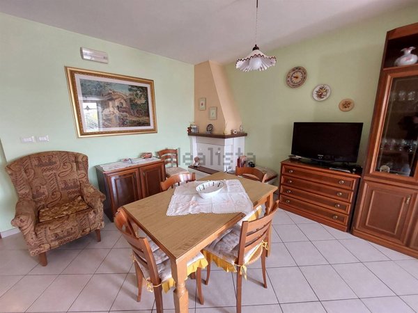 casa semindipendente in vendita a San Vito Chietino in zona Bianchi