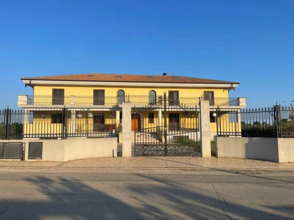 villa in vendita a San Vito Chietino