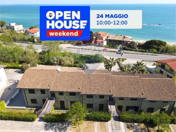appartamento in vendita a San Vito Chietino in zona Marina di San Vito