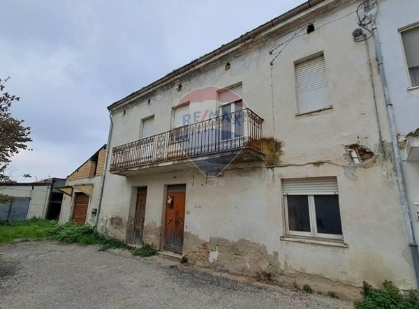 casa indipendente in vendita a San Vito Chietino