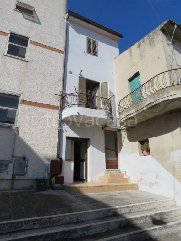 casa indipendente in vendita a San Vito Chietino in zona Sant'Apollinare
