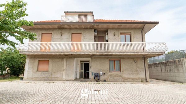 casa indipendente in vendita a San Vito Chietino in zona Mancini