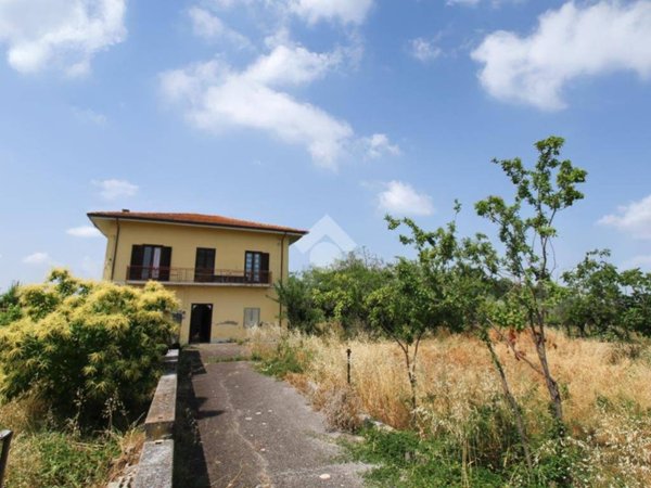 casa indipendente in vendita a San Vito Chietino in zona Sant'Apollinare