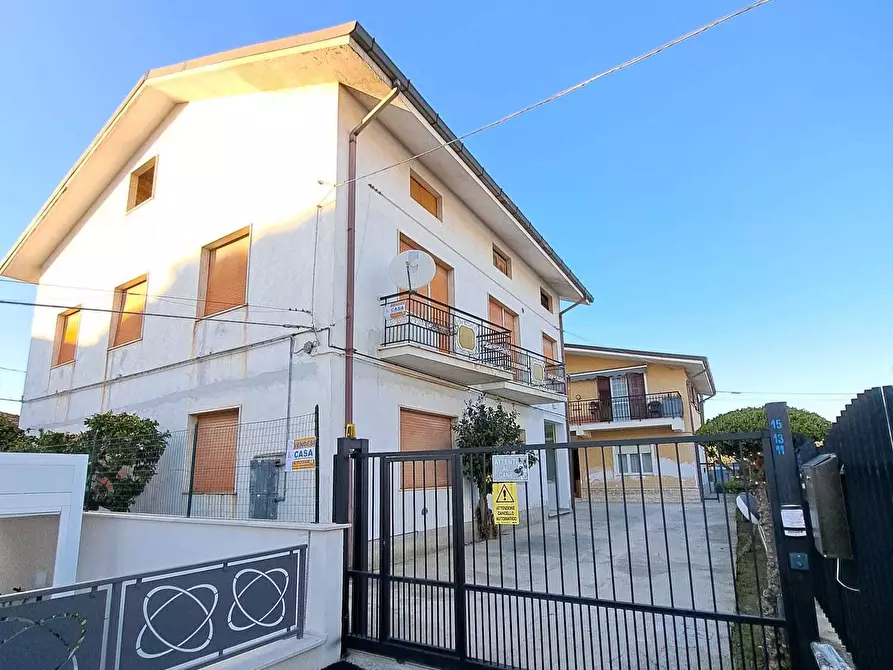 casa indipendente in vendita a San Vito Chietino in zona Sant'Apollinare