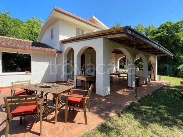 casa indipendente in vendita a San Vito Chietino in zona Cese