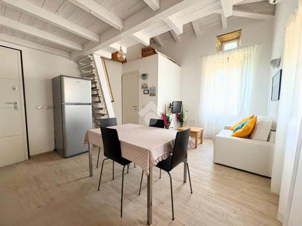 appartamento in vendita a San Vito Chietino in zona Marina di San Vito