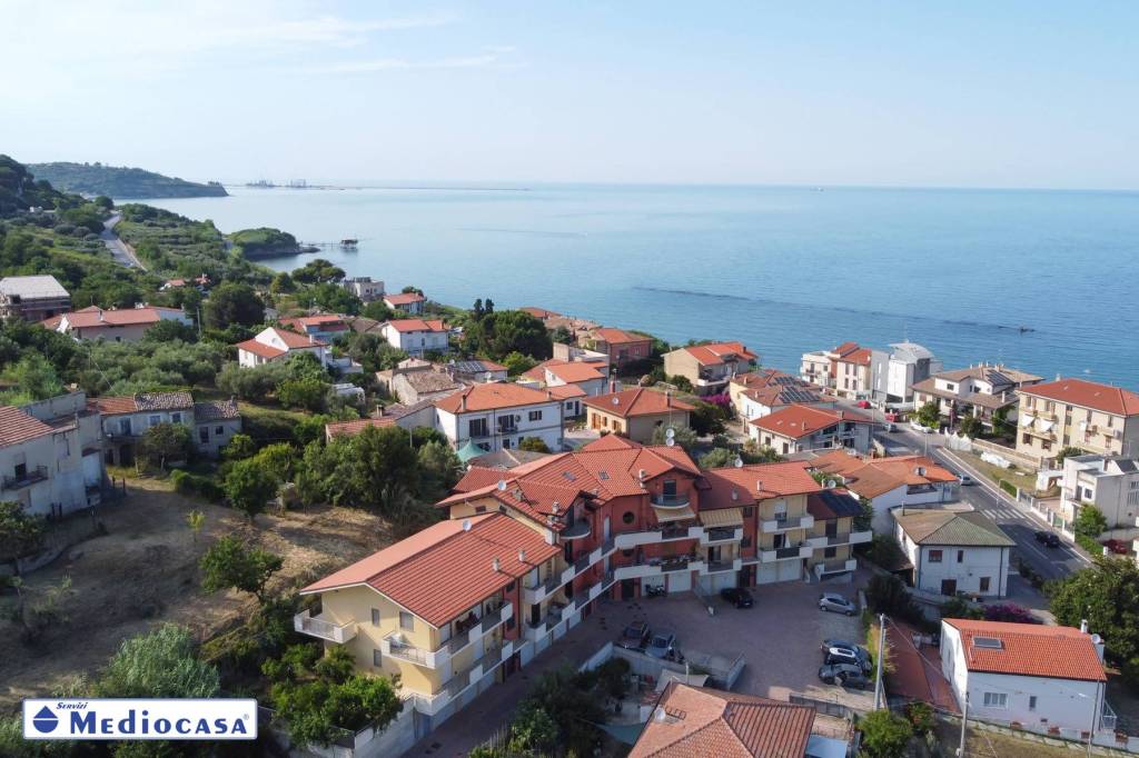 appartamento in vendita a San Vito Chietino in zona Marina di San Vito