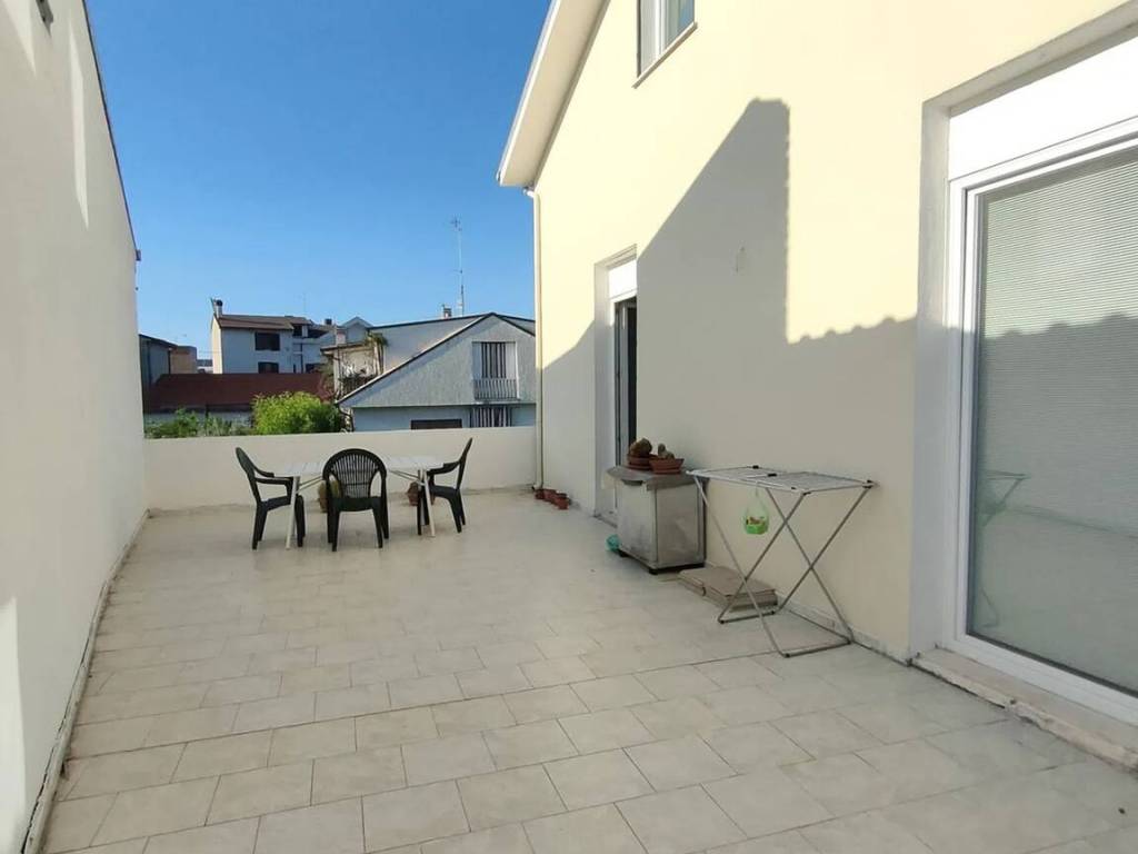 casa indipendente in vendita a San Vito Chietino
