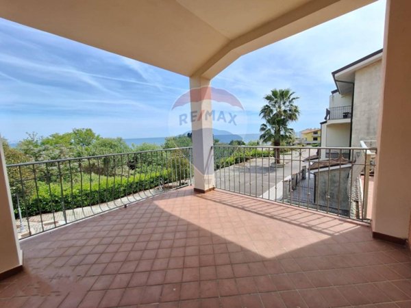 appartamento in vendita a San Vito Chietino in zona Marina di San Vito