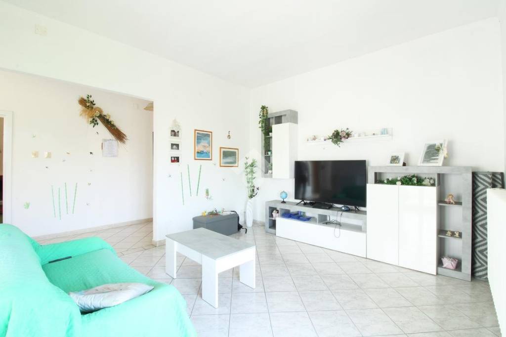 casa semindipendente in vendita a San Vito Chietino in zona Sant'Apollinare