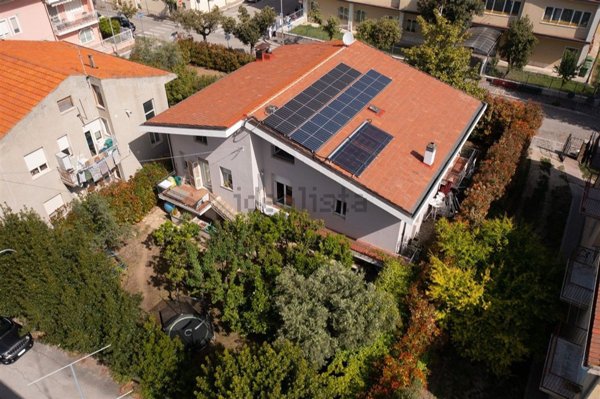 casa indipendente in vendita a San Vito Chietino