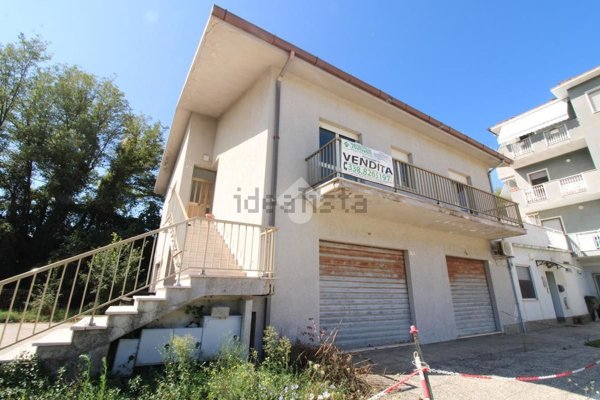 appartamento in vendita a San Vito Chietino in zona Marina di San Vito