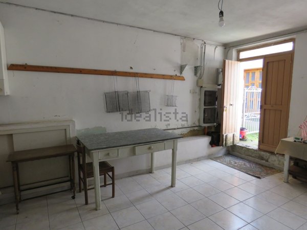 appartamento in vendita a San Vito Chietino in zona Sant'Apollinare