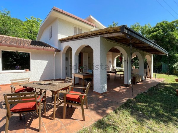 casa indipendente in vendita a San Vito Chietino in zona Cese