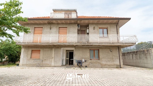 casa indipendente in vendita a San Vito Chietino in zona Mancini