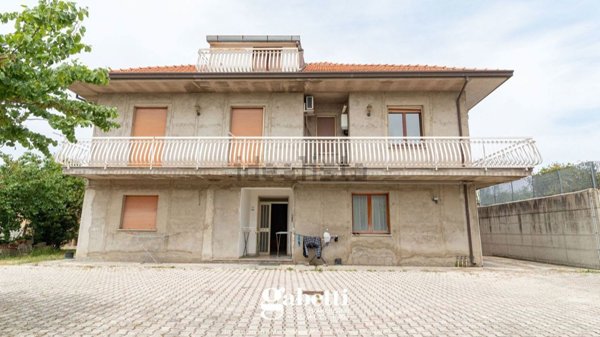 casa indipendente in vendita a San Vito Chietino in zona Mancini