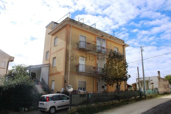 casa indipendente in vendita a San Vito Chietino in zona Sant'Apollinare