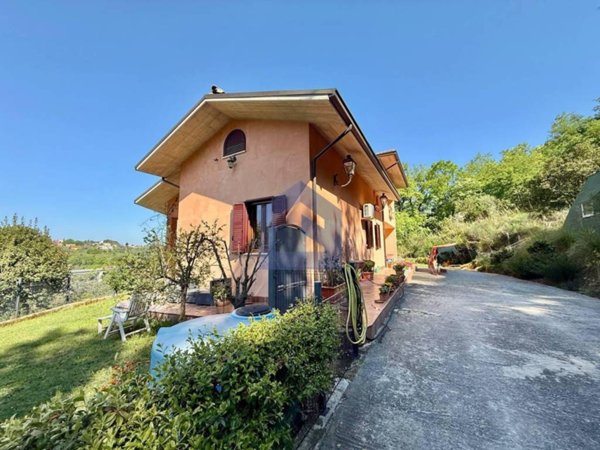 villa in vendita a San Vito Chietino