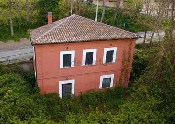 quadrivano in vendita a San Vito Chietino