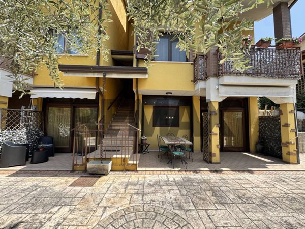 casa indipendente in vendita a San Vito Chietino in zona Marina di San Vito