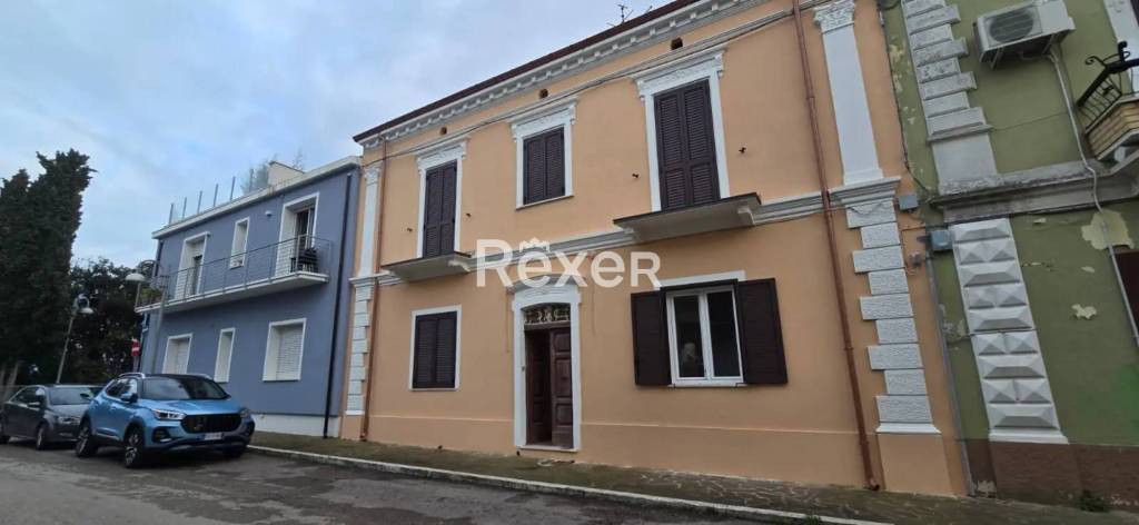 casa indipendente in vendita a San Vito Chietino in zona Cese