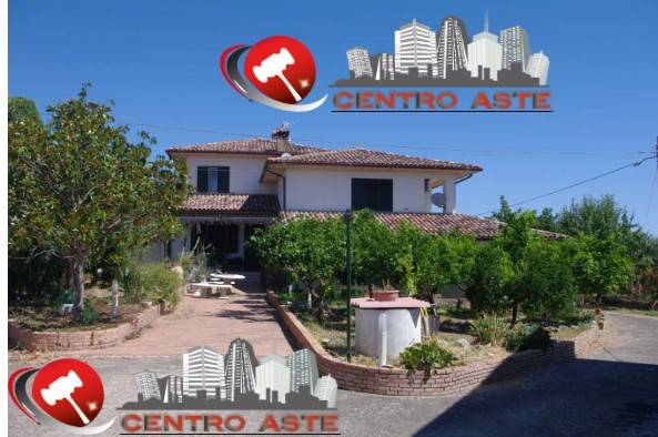 casa indipendente in vendita a Scerni