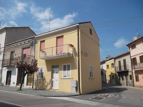 appartamento in vendita a Scerni in zona San Giacomo