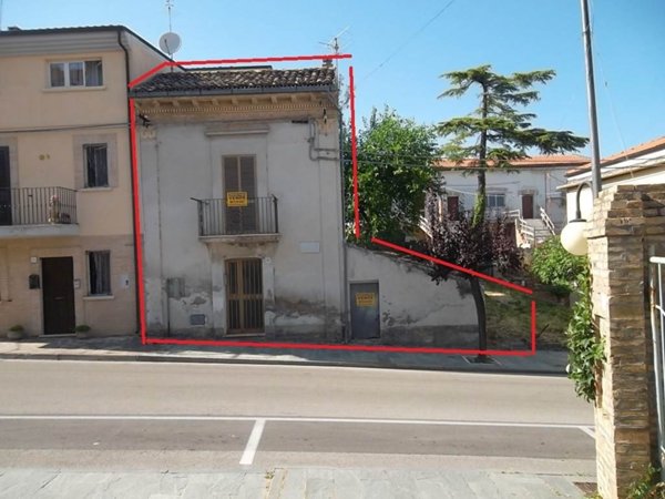 casa indipendente in vendita a Scerni