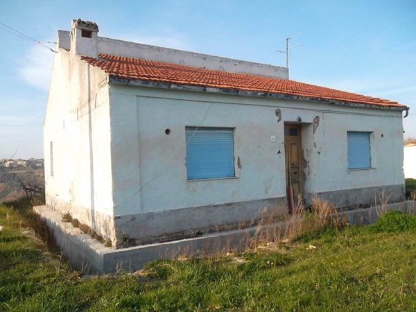 casa indipendente in vendita a Scerni in zona San Giacomo