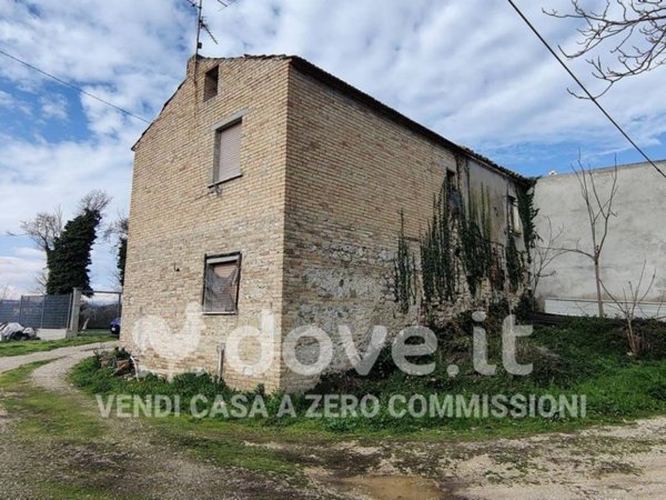 casa indipendente in vendita a Scerni