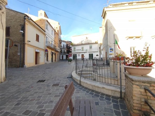 casa indipendente in vendita a Scerni