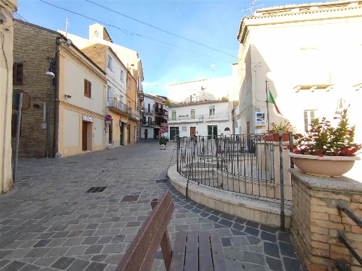 casa indipendente in vendita a Scerni