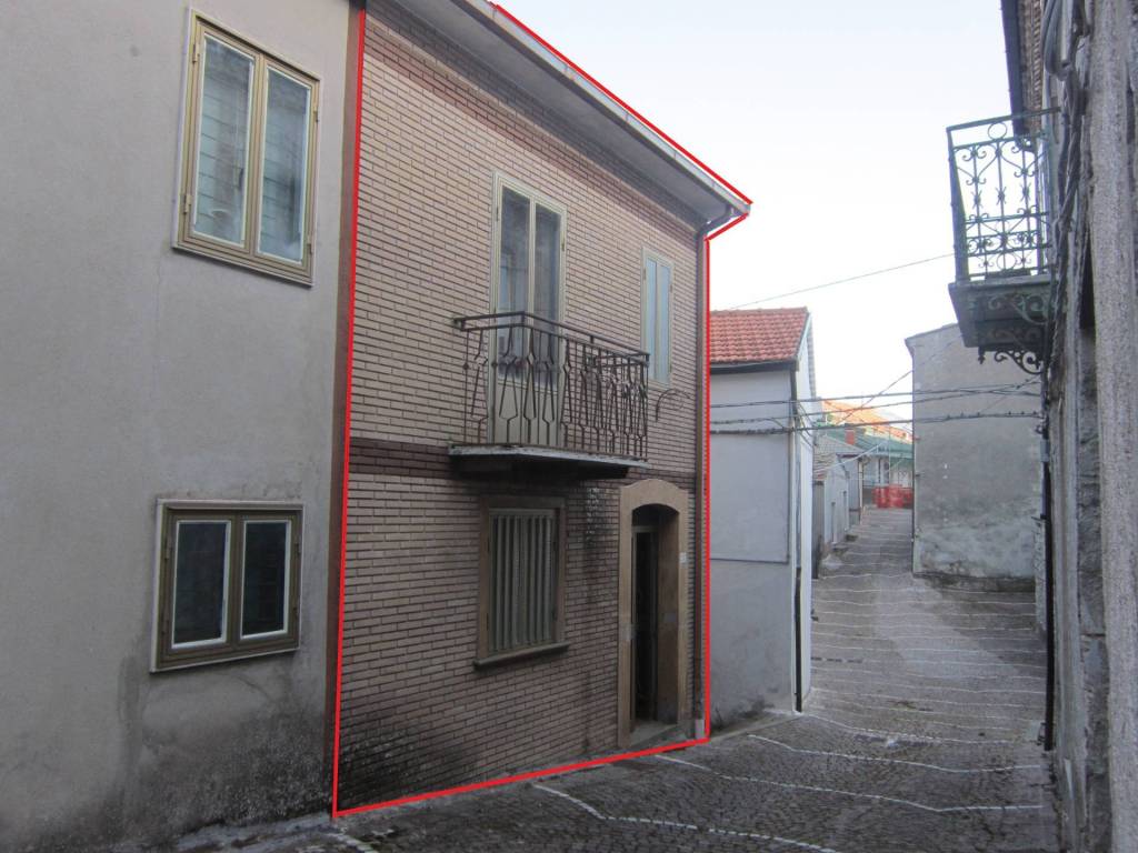 casa indipendente in vendita a Schiavi di Abruzzo