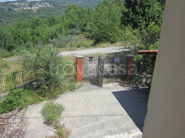 casa indipendente in vendita a Schiavi di Abruzzo