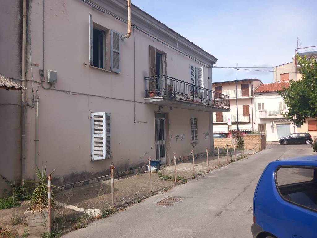 appartamento in vendita a Tollo