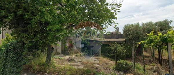 casa indipendente in vendita a Tollo in zona Macchie