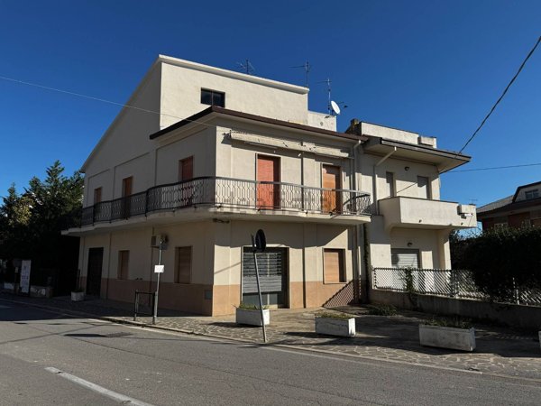 appartamento in vendita a Tollo