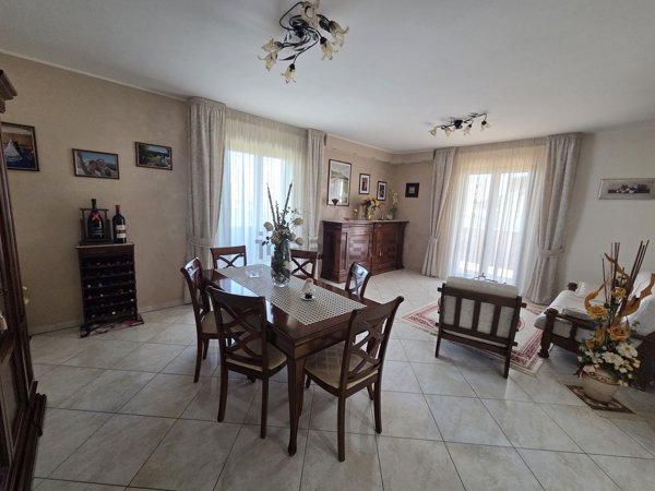 appartamento in vendita a Tollo in zona Macchie